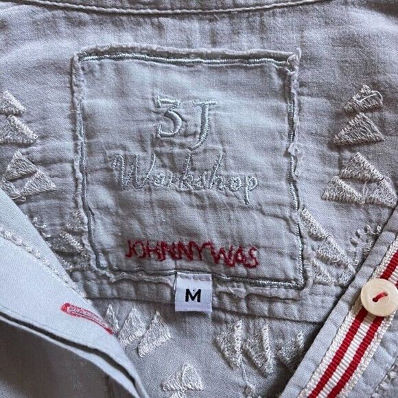 Johnny Was 3J Workshop Sage Green Floral Embroidered Button Down Blouse Sz M - Picture 2 of 10